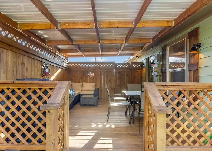 Stockyards 5 Mins!-new!-sleeps 8. Cowboy * Fort Worth